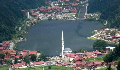 Doğu Karadeniz Bölgesi Turist Akınına Uğruyor