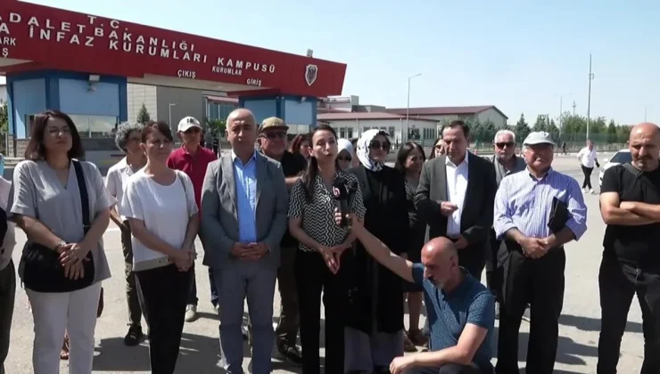 Tülay Hatimoğulları: “Arkadaşlarımızın İkinci Etap Kobani Kumpas Davasında Serbest Bırakılması Gerekiyor”