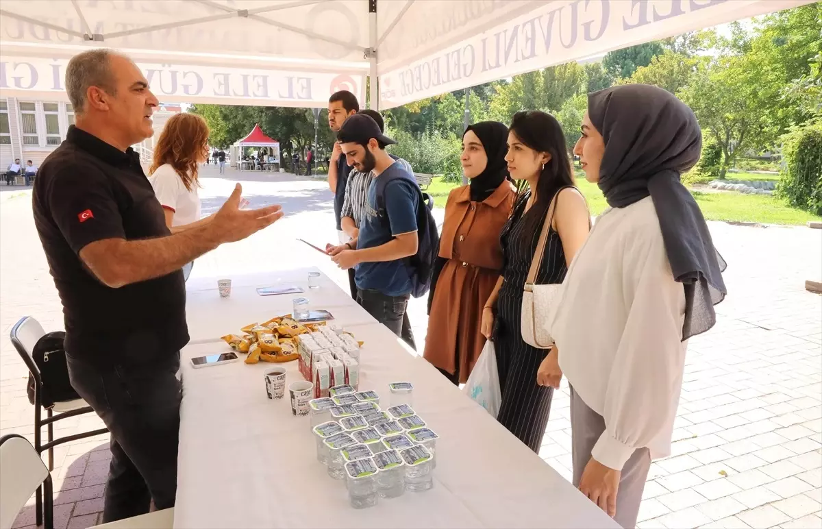 GAÜN’de Güvenlik Bilgilendirme Faaliyeti