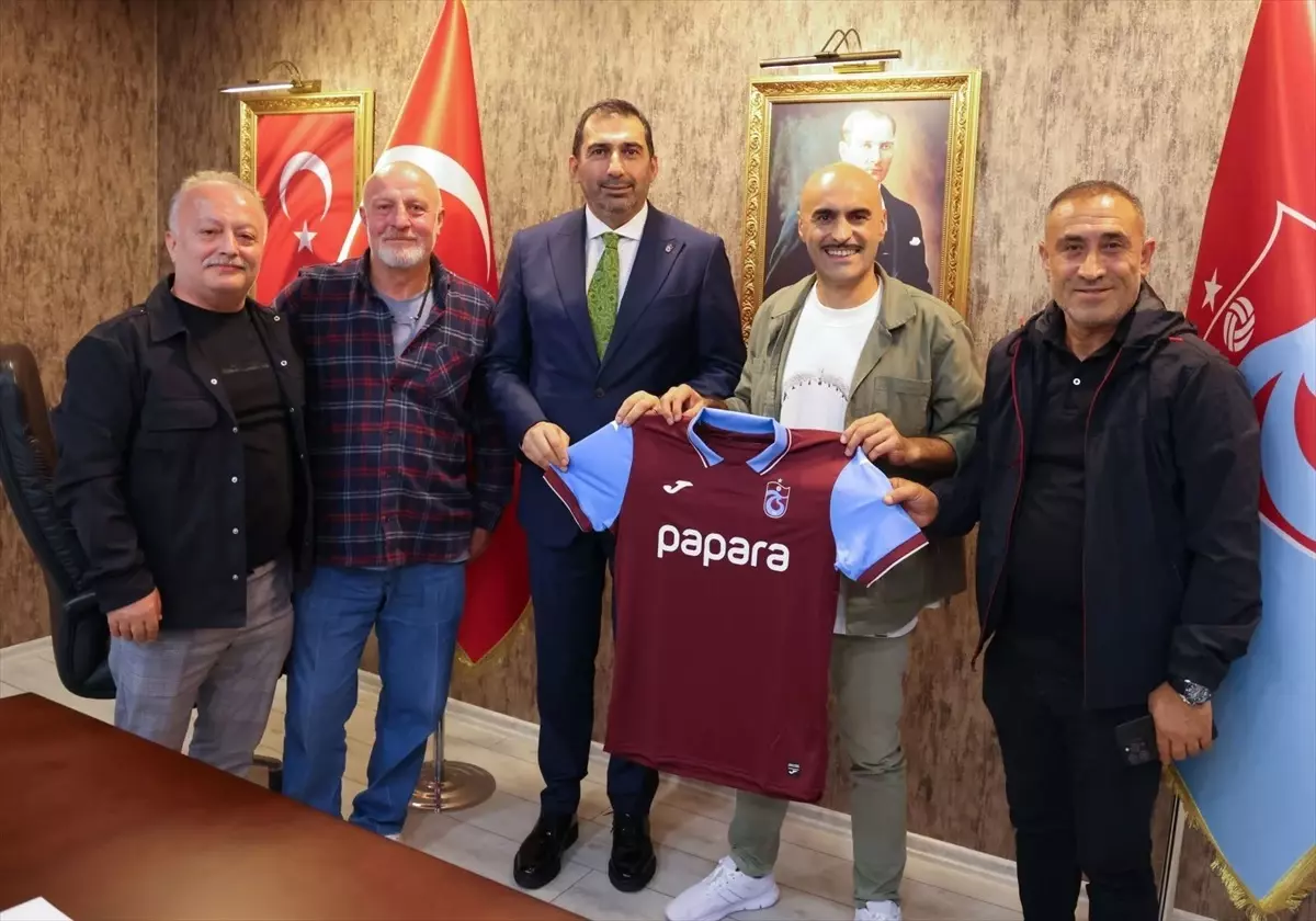 Temel Filmi Ekibi Trabzonspor’u Ziyaret Etti