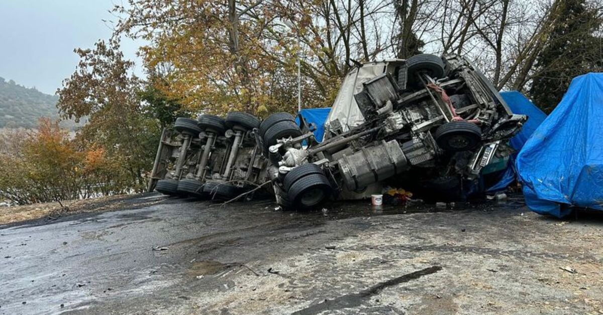 Feci ölüm! Kaza yapan TIR şoförünün üzerine asit döküldü