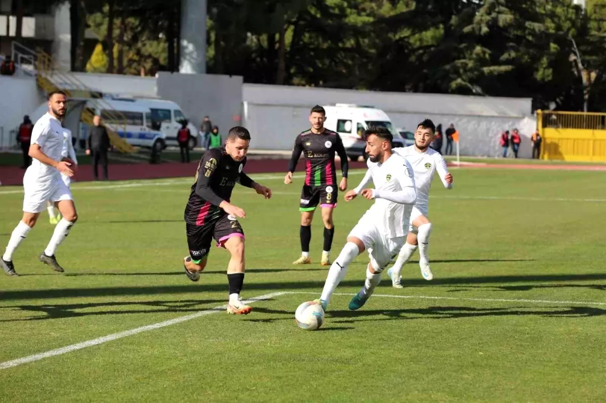 Isparta 32 Spor, Beykoz’u 4-1 Yendi